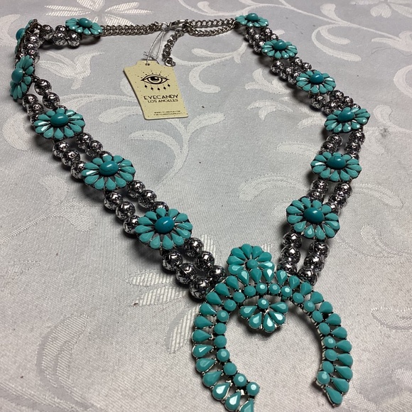 Eye Candy Los Angeles Womens squash, blossom, FAUX turquoise necklace - Picture 4 of 8